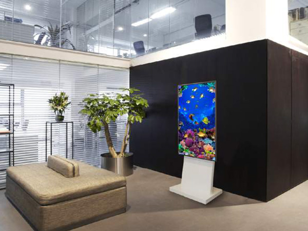 デジタルサイネージ設置使用例