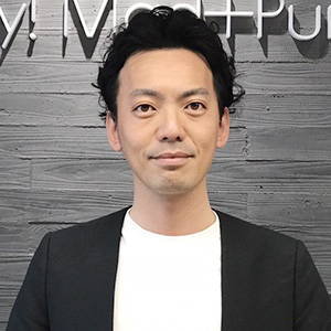星野 拡 氏